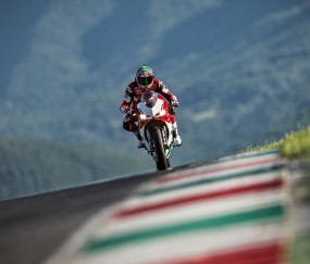 开云体育中国-班凯罗关键战不手软，北京队加时鏖战力克深圳队