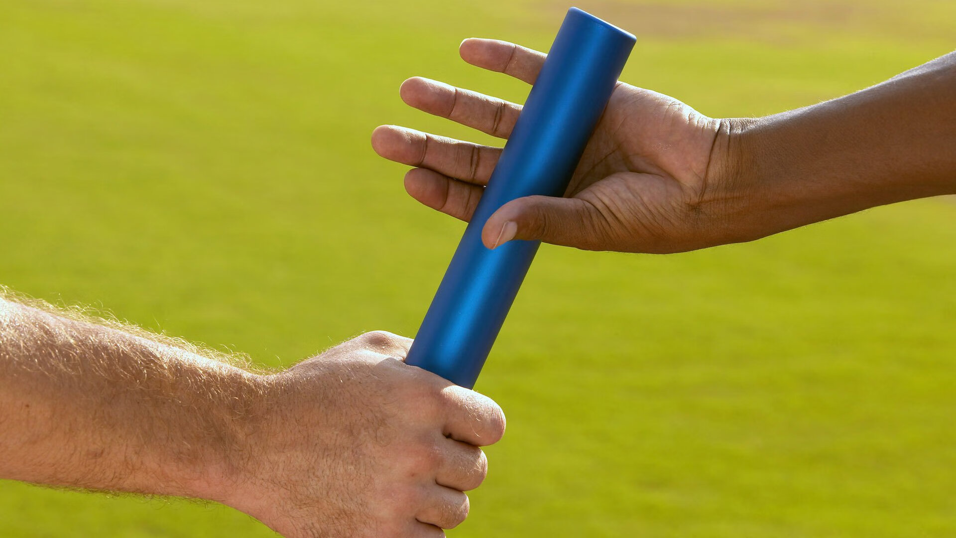 阿劳霍一锤定音,波兰火力全开—当悬念在哨响前就已终结