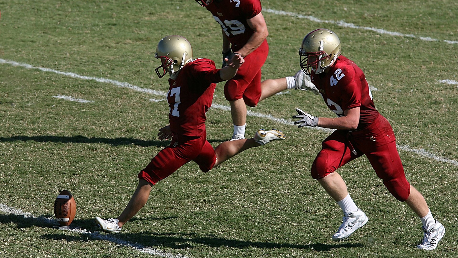赛道上的逆袭，雷诺力克索伯，维斯塔潘展现王者风范